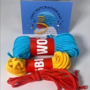 The Woobles Tiny Christmas Nutcracker Hat Craft Crochet Set Blue, Yellow & Red